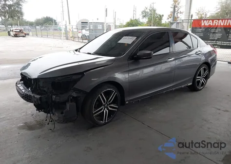 2017 Honda Accord Sport Se z USA, uszkodzony, nr VIN 1HGCR2F12HA214879